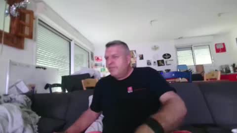 Snapshot of denzel455 chatting on January 7, 2:16 pm denzel455 online show from January 7, 2:16 pm