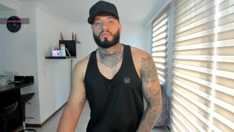 dereckgreen online show from April 8, 5:21 pm