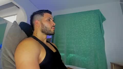 dereckhardd online show from March 28, 3:34 pm