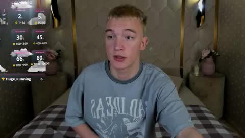 Derek online show from December 17, 8:15 pm