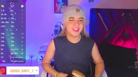 derek grey online show from November 12, 7:19 pm