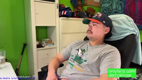 Derrick Hose online show from January 21, 1:50 am