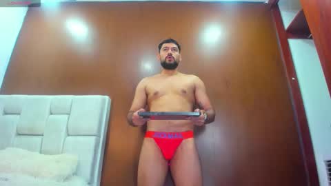 DerryBigger CM online show from February 28, 9:58 pm