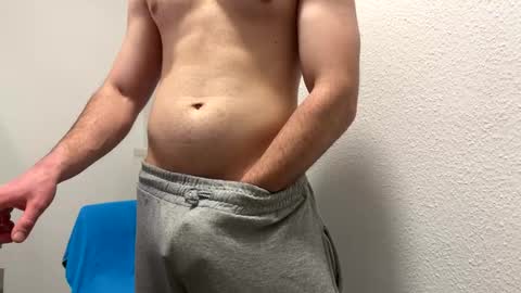 Tom online show from February 15, 3:53 pm