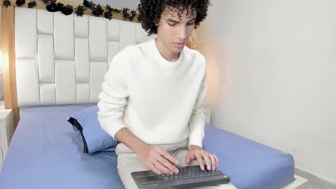 desert_soul online show from January 8, 11:43 pm