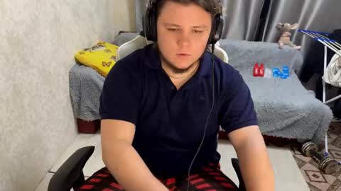 desiredude9 online show from October 1, 9:19 pm