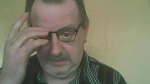 destelp online show from May 31, 6:09 pm