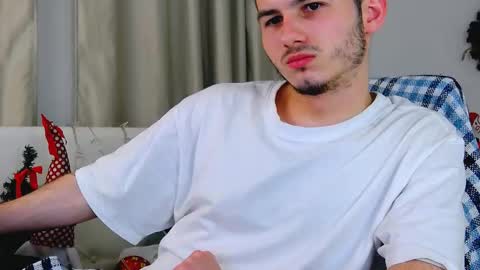 devin_ho online show from January 6, 5:52 am