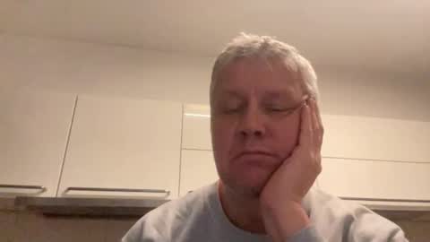 Devon online show from November 16, 11:51 pm