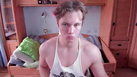 Snapshot of dexter_bennett chatting on October 15, 8:55 am Dexter online show from October 15, 8:55 am
