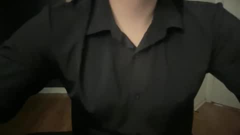 dforu333 online show from May 12, 6:49 pm