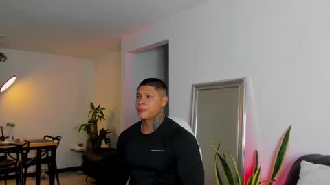 Diego online show from January 3, 11:23 pm