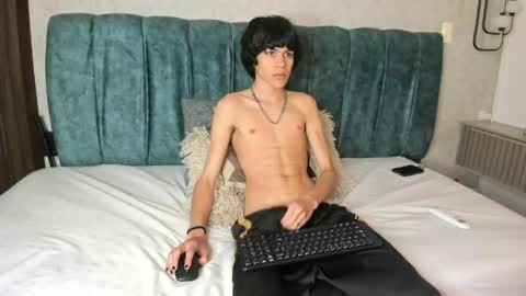 diamond_twink online show from June 9, 3:58 pm