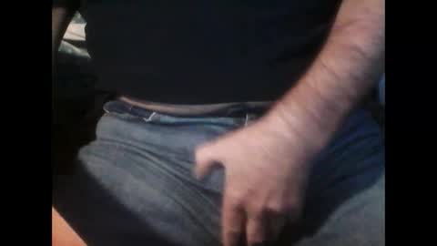 Snapshot of dick185 chatting on January 21, 3:50 pm dick185 online show from January 21, 3:50 pm