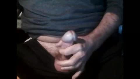 Snapshot of dick185 chatting on February 19, 6:10 pm dick185 online show from February 19, 6:10 pm