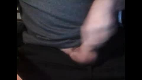 Snapshot of dick185 chatting on February 4, 3:36 pm dick185 online show from February 4, 3:36 pm