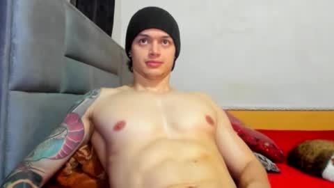 Snapshot of dick_demon_1 chatting on December 24, 7:33 pm jhon online show from December 24, 7:33 pm