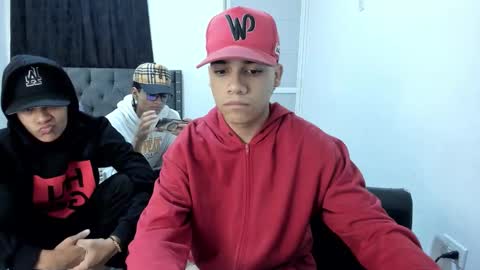 dick_master17 online show from November 25, 11:45 am