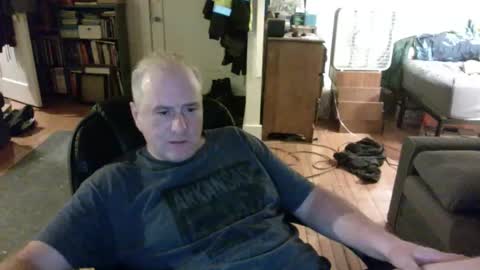 Snapshot of dickflasher5 chatting on December 29, 7:06 am Richard Fleischer online show from December 29, 7:06 am