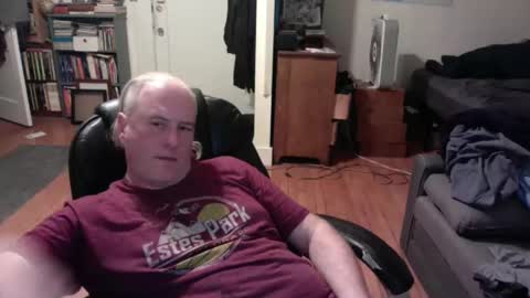 Snapshot of dickflasher5 chatting on February 26, 4:25 am Richard Fleischer online show from February 26, 4:25 am