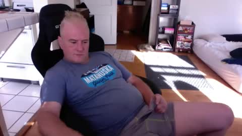 Snapshot of dickflasher5 chatting on October 3, 2:22 pm Richard Fleischer online show from October 3, 2:22 pm