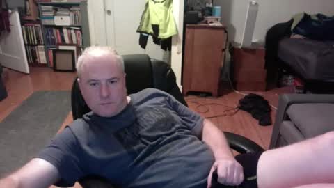 Snapshot of dickflasher5 chatting on December 30, 6:09 am Richard Fleischer online show from December 30, 6:09 am