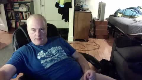 Snapshot of dickflasher5 chatting on January 11, 4:06 am Richard Fleischer online show from January 11, 4:06 am