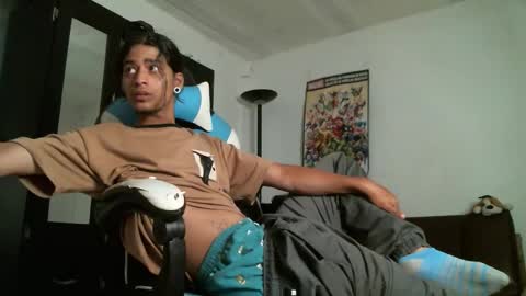 Snapshot of dickie_dicking chatting on October 10, 8:56 pm dickie_dicking online show from October 10, 8:56 pm