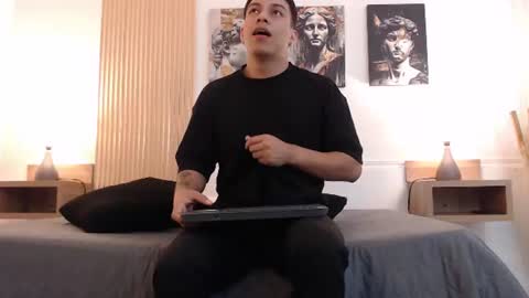 diego_salvatore online show from July 13, 2:52 pm