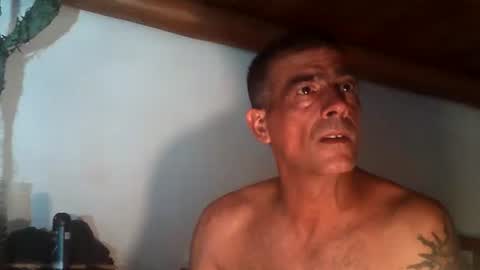 diegogerardo77 online show from December 14, 9:22 pm