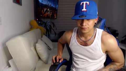 dilanxxx8888 online show from February 20, 4:31 am