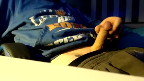 dildolover1278 online show from February 23, 7:48 pm