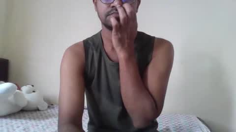 Snapshot of dilip_09 chatting on February 2, 1:23 am dilip_09 online show from February 2, 1:23 am