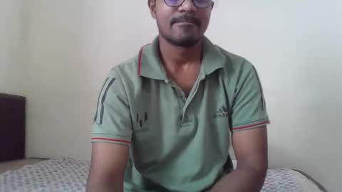 Snapshot of dilip_09 chatting on January 29, 2:09 am dilip_09 online show from January 29, 2:09 am
