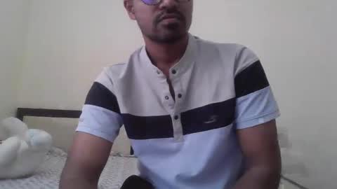 Snapshot of dilip_09 chatting on February 23, 9:50 am dilip_09 online show from February 23, 9:50 am