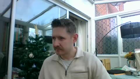 Exhibitionist Ben online show from December 9, 11:26 am