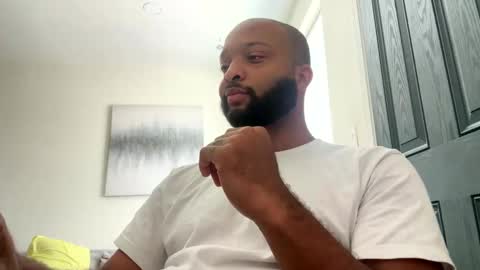 Snapshot of distantfantasydre chatting on September 14, 7:38 pm Dre online show from September 14, 7:38 pm