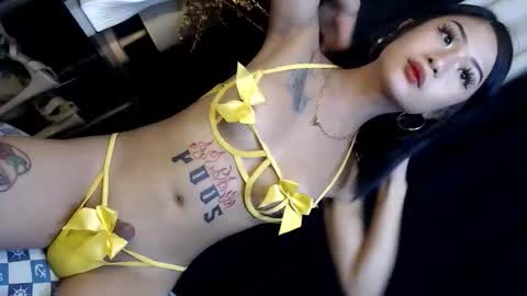 Baby Divina online show from April 9, 6:58 pm