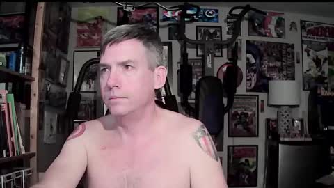 Snapshot of dix_handley_50 chatting on October 30, 10:55 pm dix_handley_50 online show from October 30, 10:55 pm