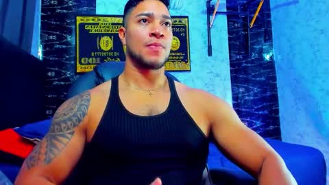 Snapshot of dixon_ray_ chatting on October 15, 2:08 am Dixon online show from October 15, 2:08 am