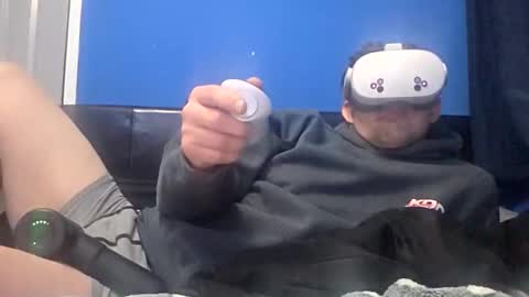 djcloudy22223 online show from May 4, 11:56 am