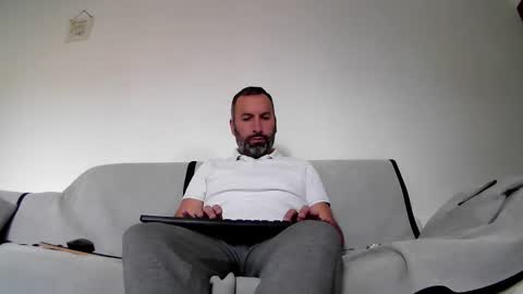 Snapshot of djo3322 chatting on January 5, 2:19 pm Djo online show from January 5, 2:19 pm