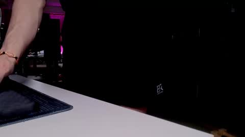 Silverhand online show from March 23, 5:30 pm