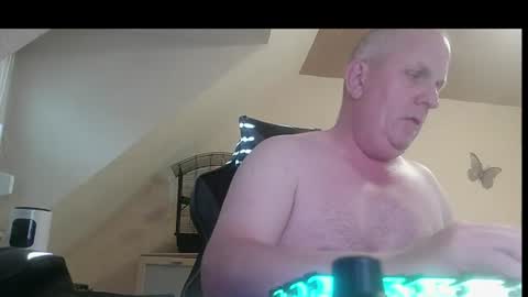 doggy2629 online show from July 10, 5:48 pm