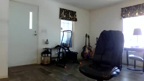 Snapshot of dogluc7 chatting on March 4, 4:41 pm dogluc7 online show from March 4, 4:41 pm