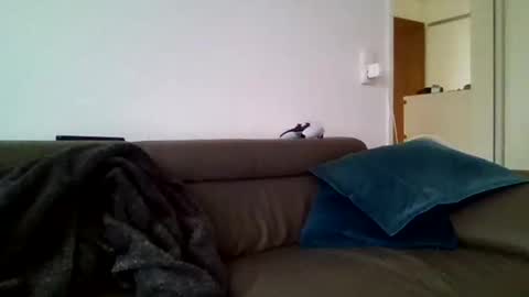 dombio_12 online show from November 1, 1:37 pm