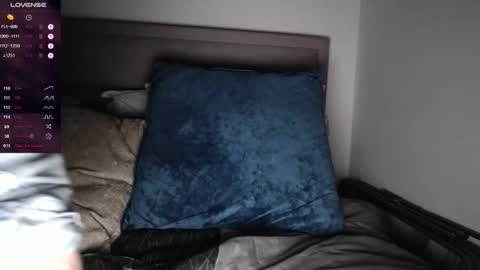 Alex...  online show from December 24, 2:33 pm