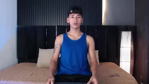 Dominic online show from October 2, 10:25 pm