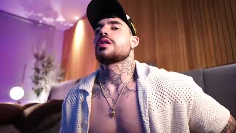 Dominic Sullivan online show from March 3, 3:50 am