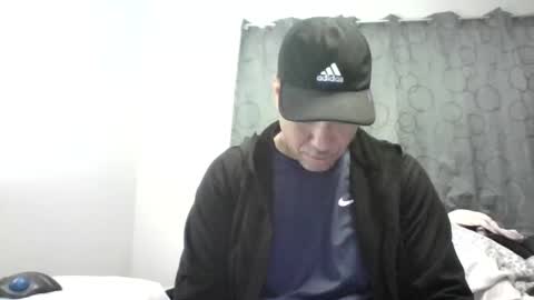 Snapshot of dominicanorico chatting on February 11, 8:42 pm luis online show from February 11, 8:42 pm